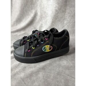 Heelys Girls Skate Shoes Size Yth 2 Solid Black Rainbow Trim Logo Pink Wheels